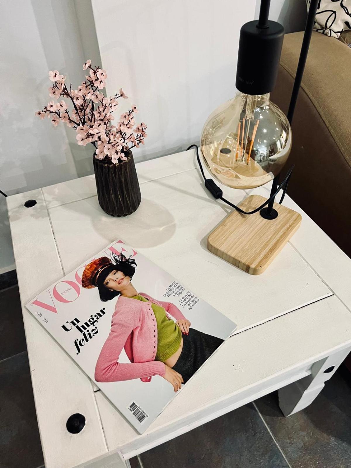 Acogedor Apartamento Loft アラウリン・デ・ラ・トレ エクステリア 写真